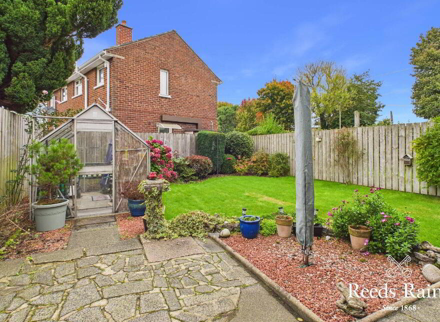 3 Knocknagoney Gardens, Belfast, BT4 2QA