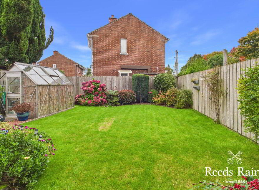 3 Knocknagoney Gardens, Belfast, BT4 2QA
