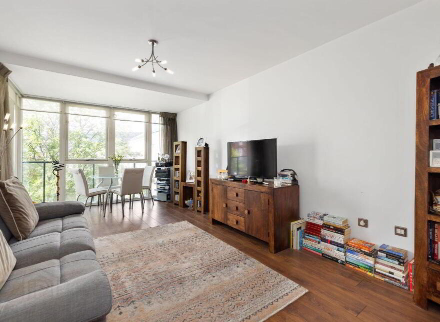 Apartment 24 Levmoss Hall, Levmoss Park, Leopardstown, Leopardstown, D18T276