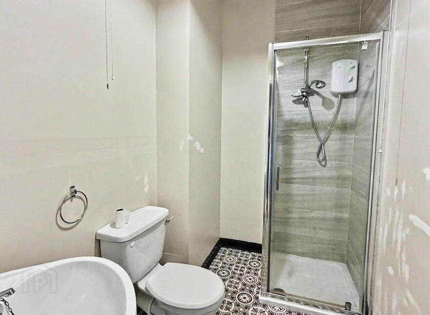 Meadowbank Court, 141 Strand Road, Derry/Londonderry, BT48 7PB