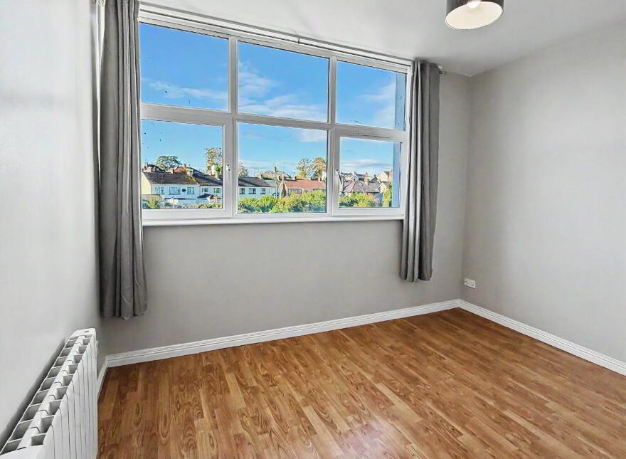 Meadowbank Court, 141 Strand Road, Derry/Londonderry, BT48 7PB
