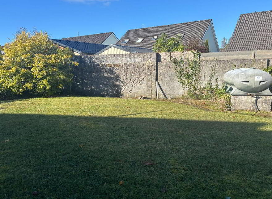 143 Knockaphunta Park, Castlebar, F23NY04