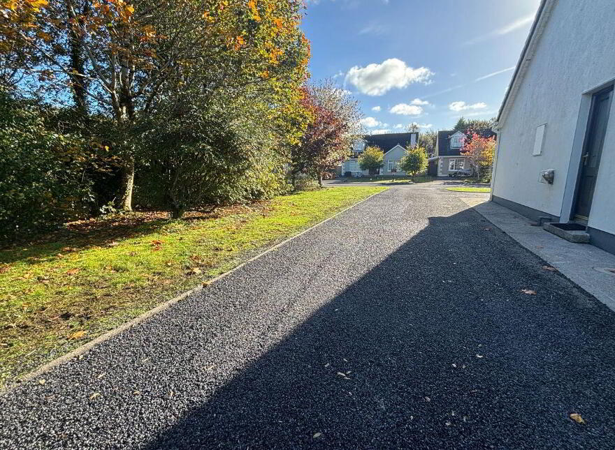 143 Knockaphunta Park, Castlebar, F23NY04