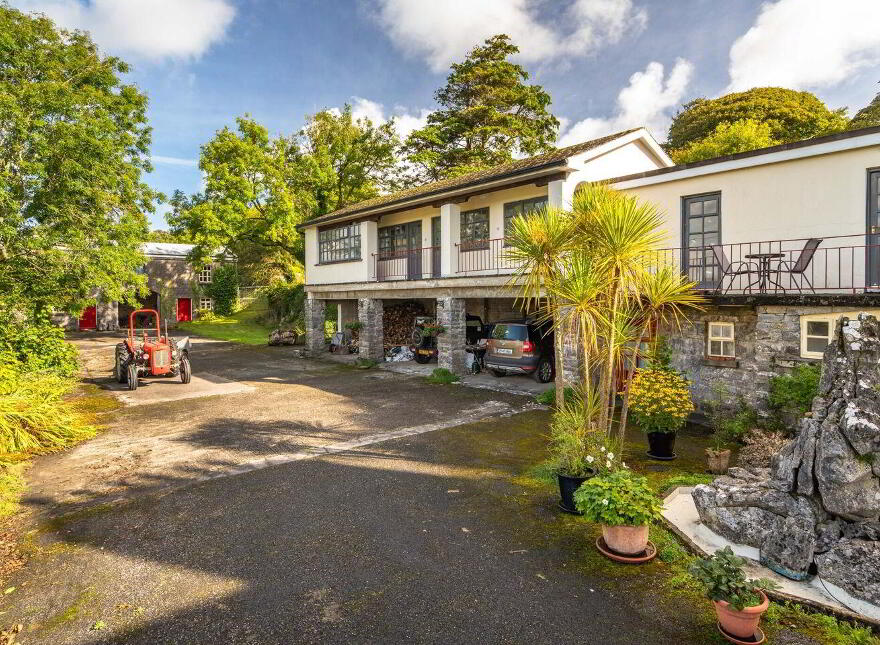 Bunavaunish House, Mile Hill, Ballinrobe, F31YX66