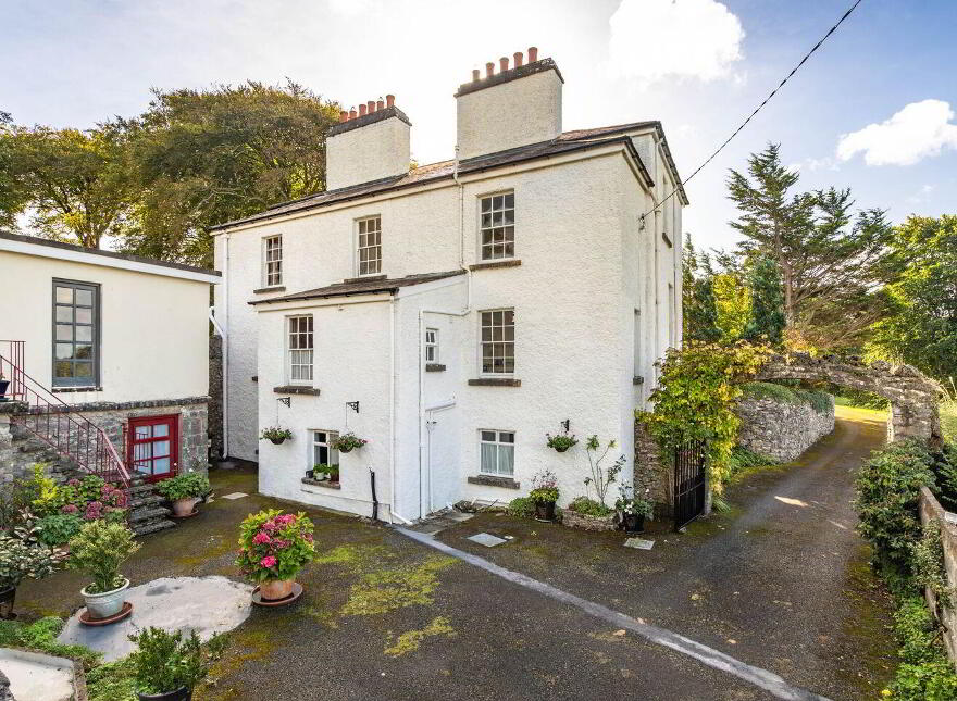 Bunavaunish House, Mile Hill, Ballinrobe, F31YX66