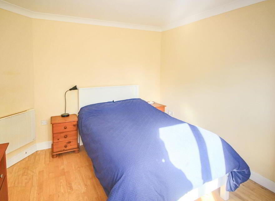 2 Boderg, Shannon Court, Carrick-On-Shannon, N41N299