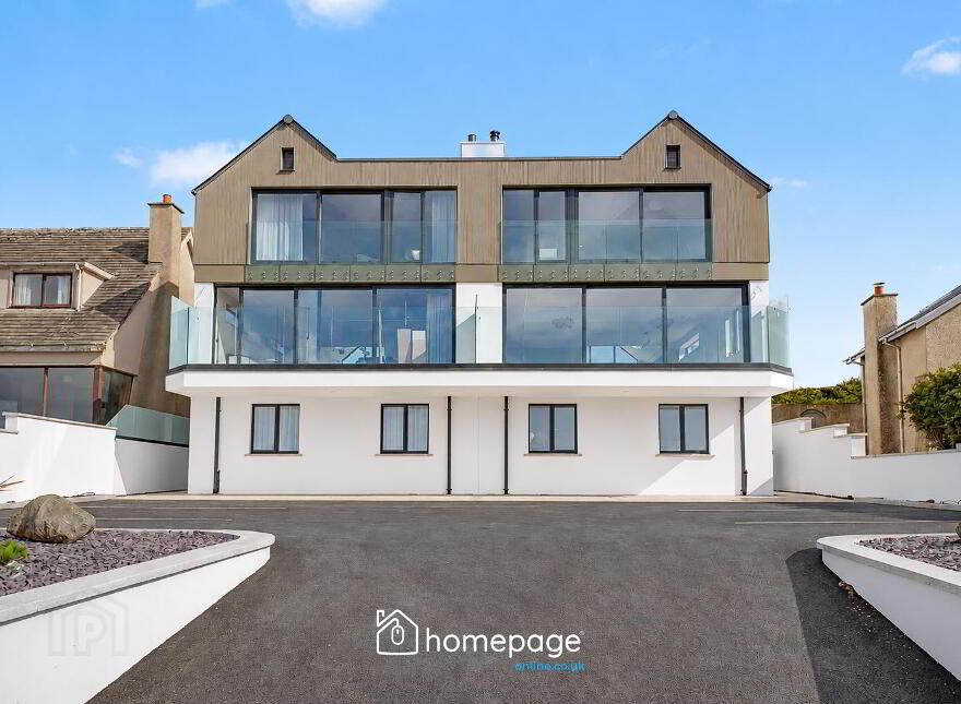 77 Strand Road, Portstewart, BT55 7LX