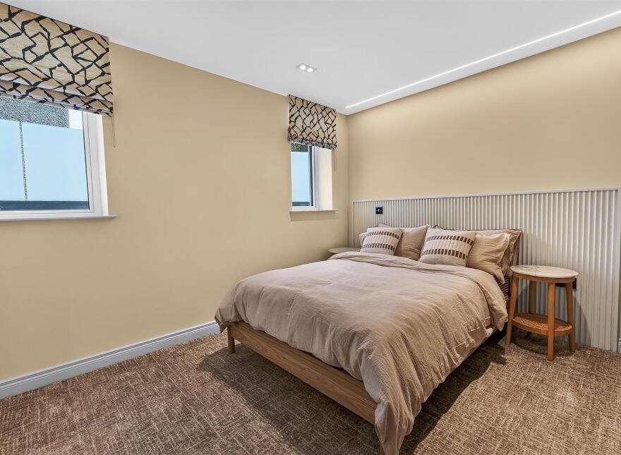 77 Strand Road, Portstewart, BT55 7LX