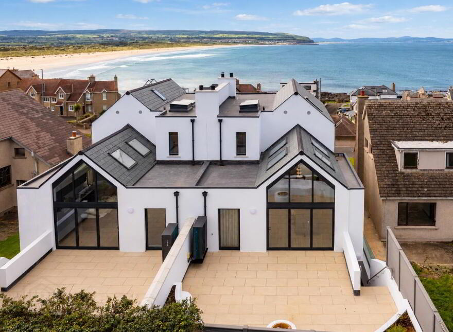 77 Strand Road, Portstewart, BT55 7LX