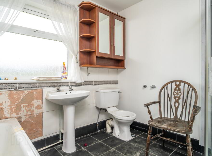 30 Riverside, Gransha Road, Buncrana, F93R2DF