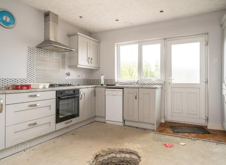 30 Riverside, Gransha Road, Buncrana, F93R2DF
