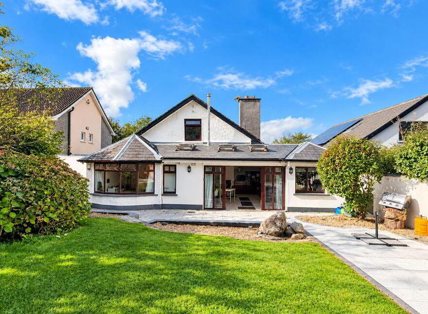 8 Gortard Avenue, Rockbarton, Salthill, H91P5NP