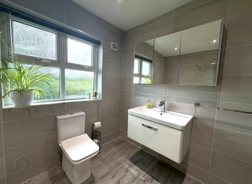 23 Hazeldene Park, Magherafelt, BT45 5EZ