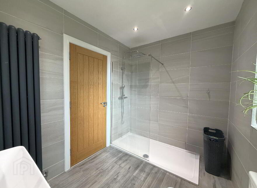 23 Hazeldene Park, Magherafelt, BT45 5EZ