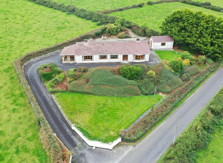29 Dundrinne Road, Castlewellan, BT31 9EX