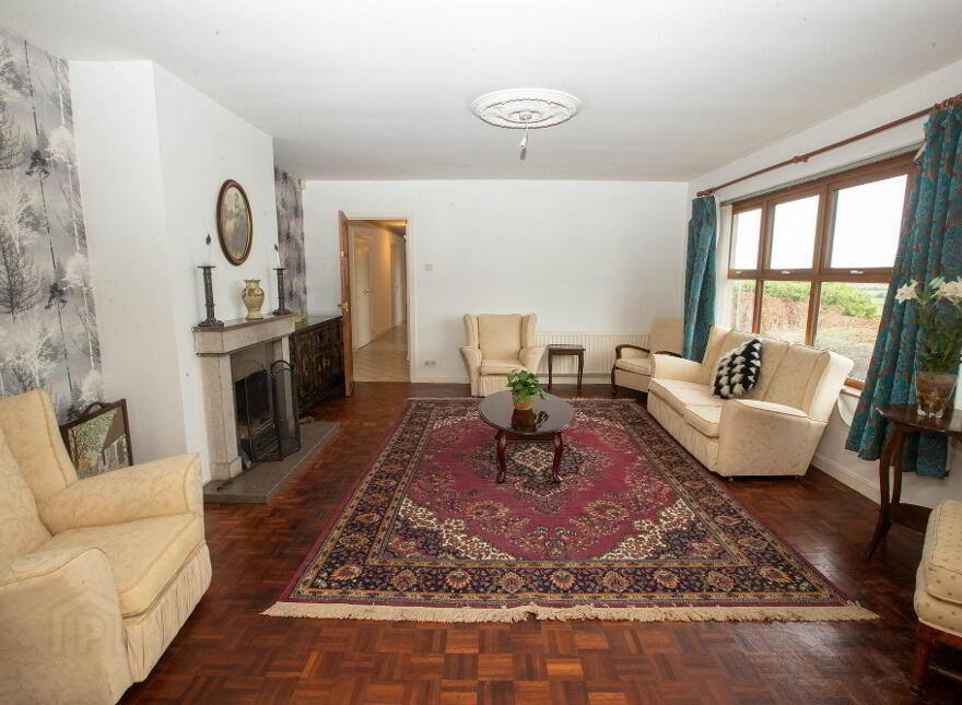 29 Dundrinne Road, Castlewellan, BT31 9EX