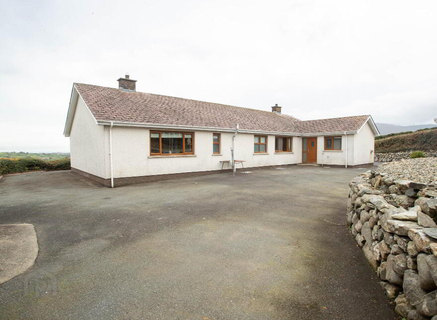 29 Dundrinne Road, Castlewellan, BT31 9EX
