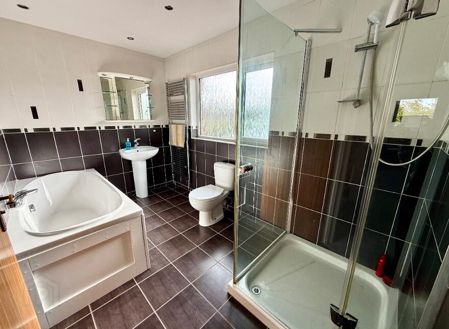 61 Mallory Park, Eglinton, Derry, BT47 3XJ