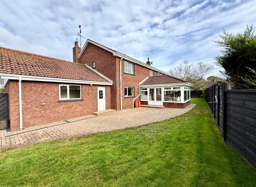 61 Mallory Park, Eglinton, Derry, BT47 3XJ