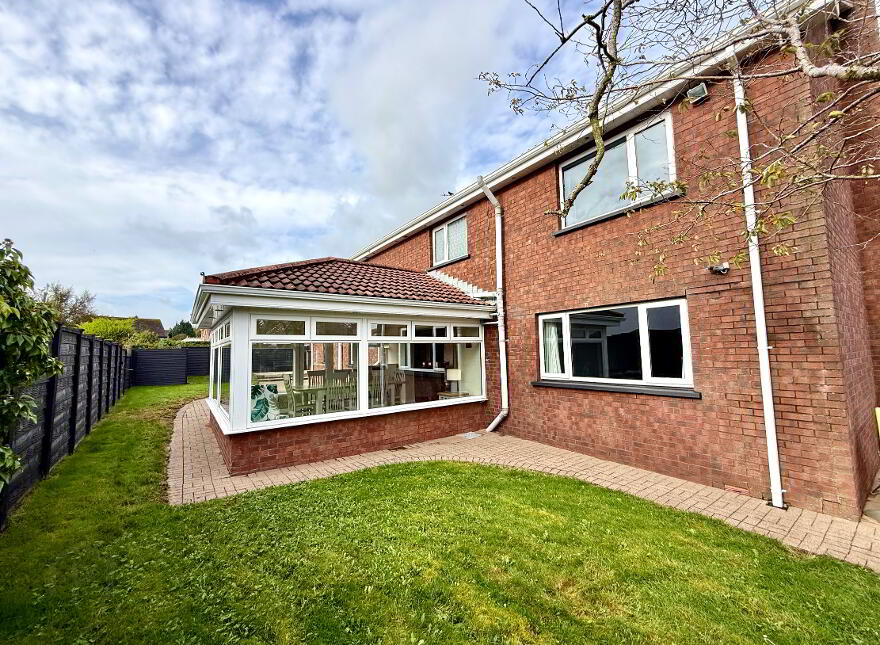 61 Mallory Park, Eglinton, Derry, BT47 3XJ