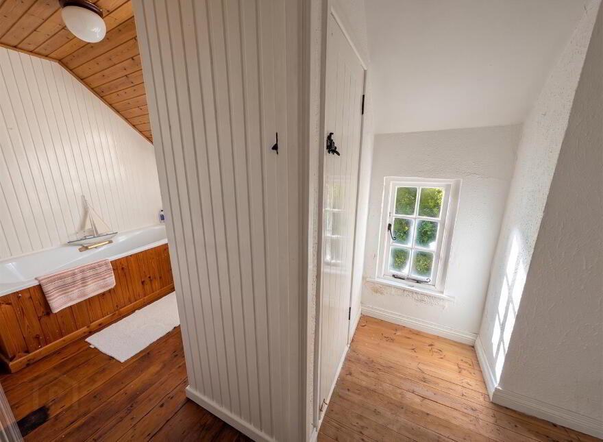 94 Magherahamlet Road, Ballynahinch, BT24 8JZ