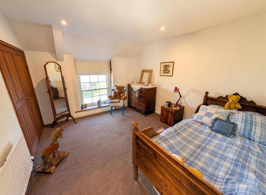 94 Magherahamlet Road, Ballynahinch, BT24 8JZ