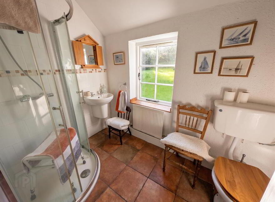 94 Magherahamlet Road, Ballynahinch, BT24 8JZ