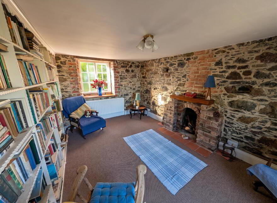 94 Magherahamlet Road, Ballynahinch, BT24 8JZ