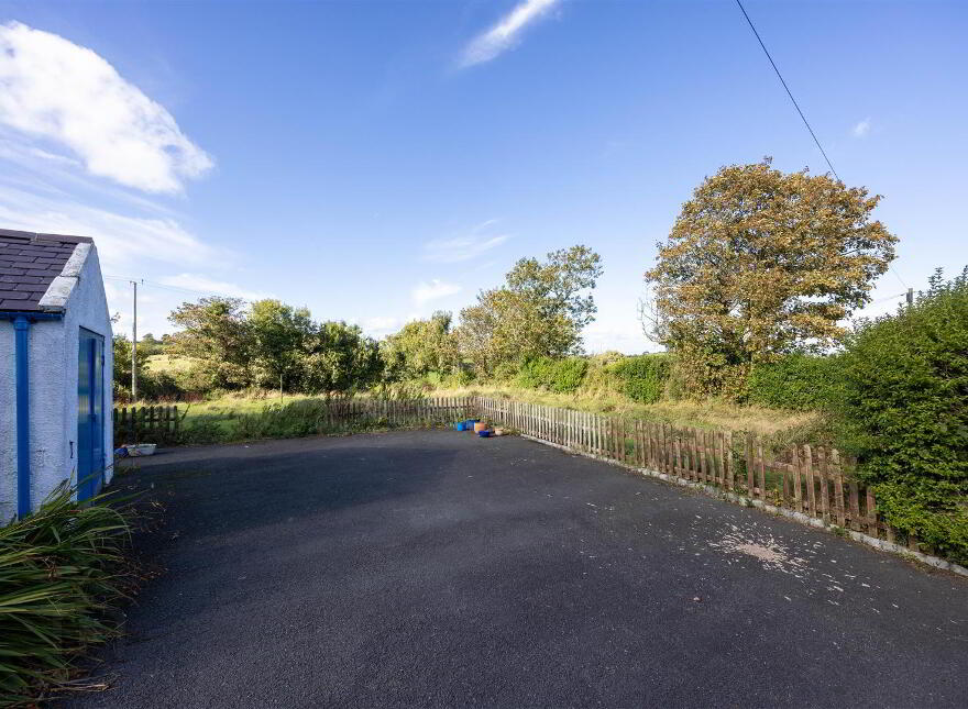 94 Magherahamlet Road, Ballynahinch, BT24 8JZ