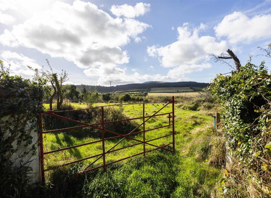 94 Magherahamlet Road, Ballynahinch, BT24 8JZ