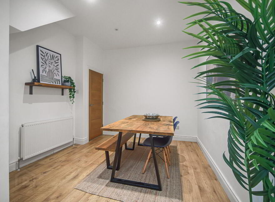 94 Hyndford Street, Bloomfield, Belfast, BT5 5JG