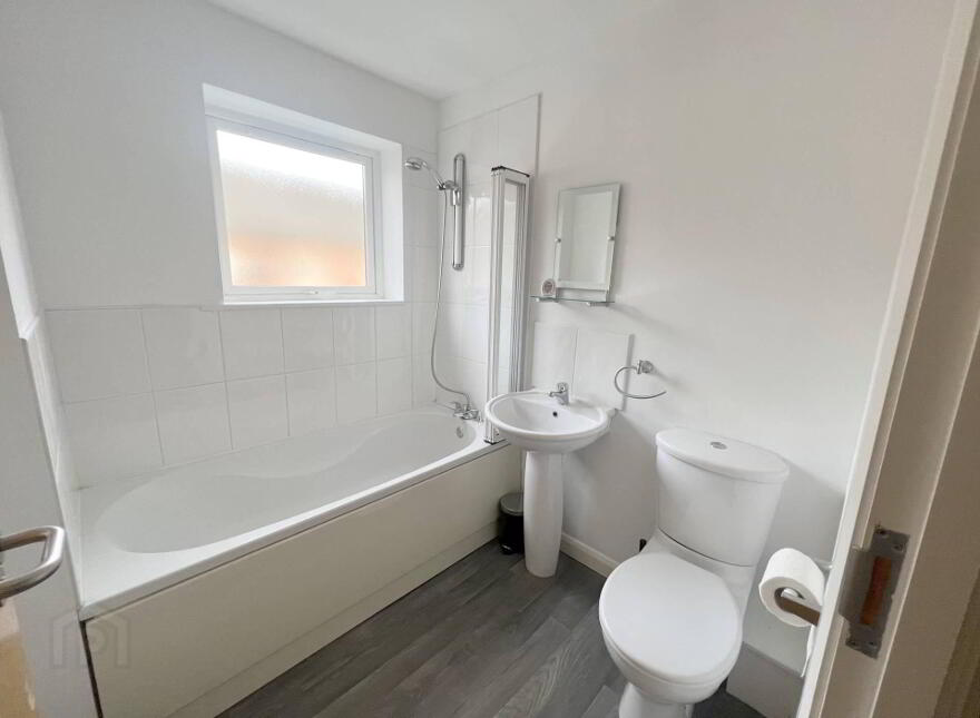 Apt 4 5, Lewis Mews, Belfast, BT4 1FY
