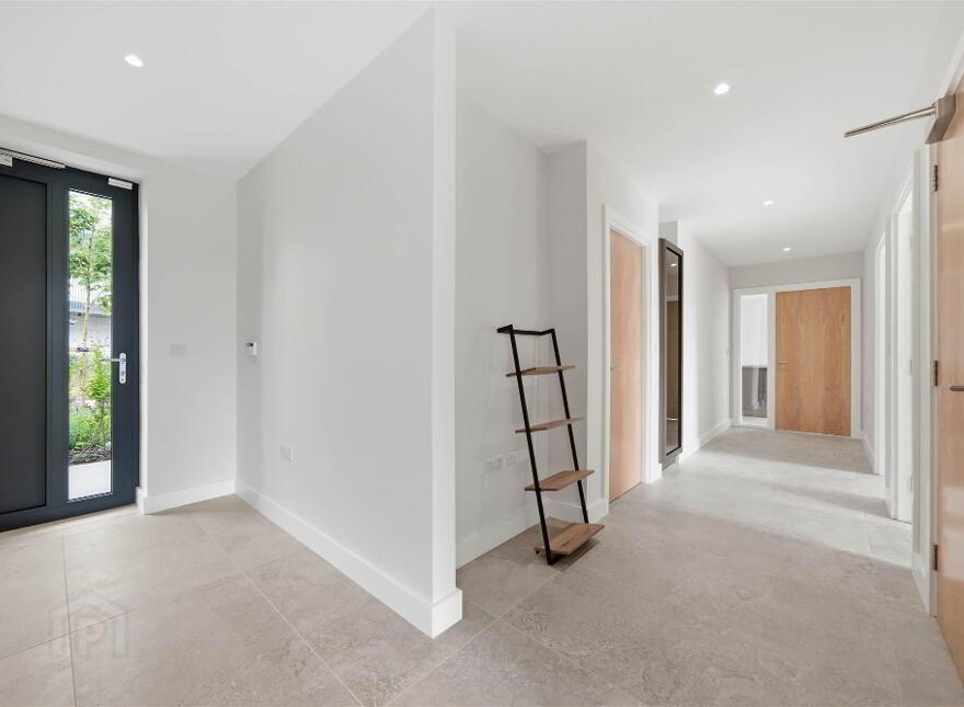 20 The Residences, Kings Hall Lane, Belfast, BT9 6GW