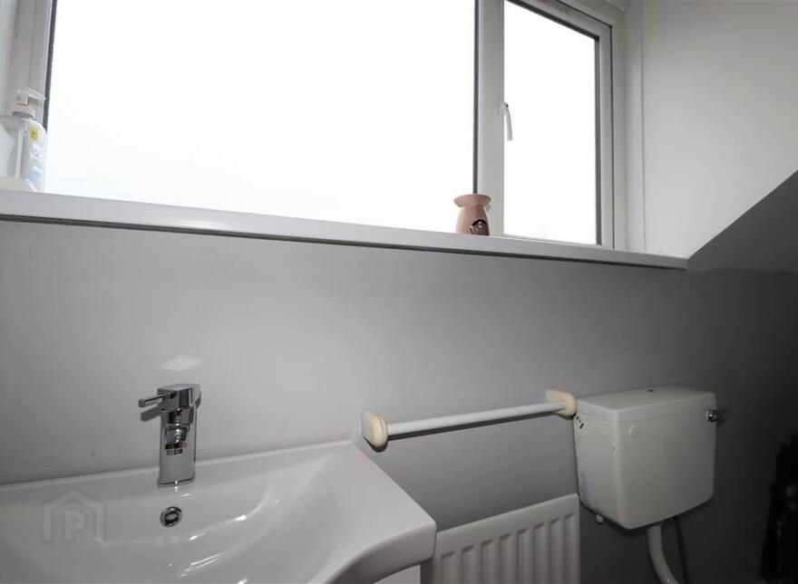 4B High Street, Ballynahinch, BT24 8AB
