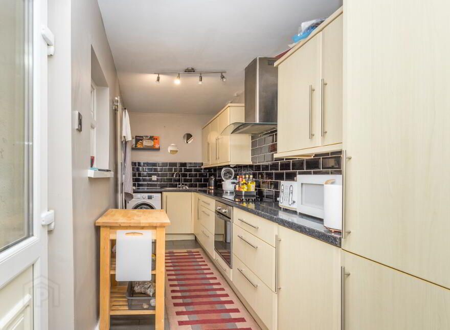 3 Clara Crescent Lower, Belfast, BT5 5ES
