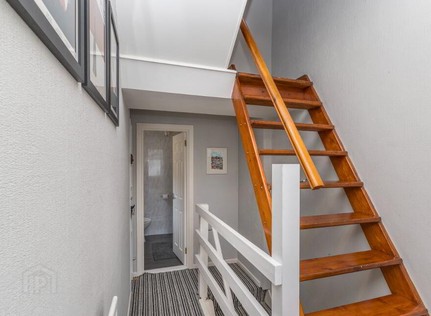 3 Clara Crescent Lower, Belfast, BT5 5ES