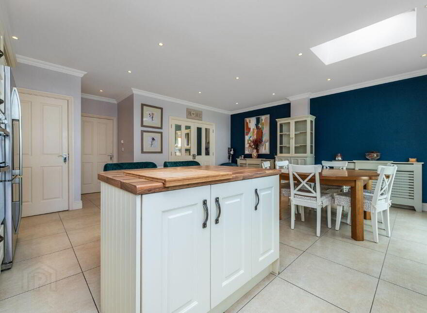 11 Whitethorn, Athgarvan, Athgarvan, W12X540
