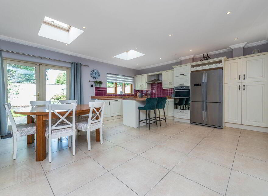 11 Whitethorn, Athgarvan, Athgarvan, W12X540