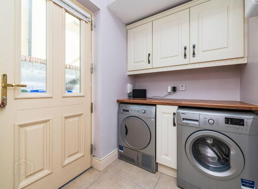 11 Whitethorn, Athgarvan, Athgarvan, W12X540
