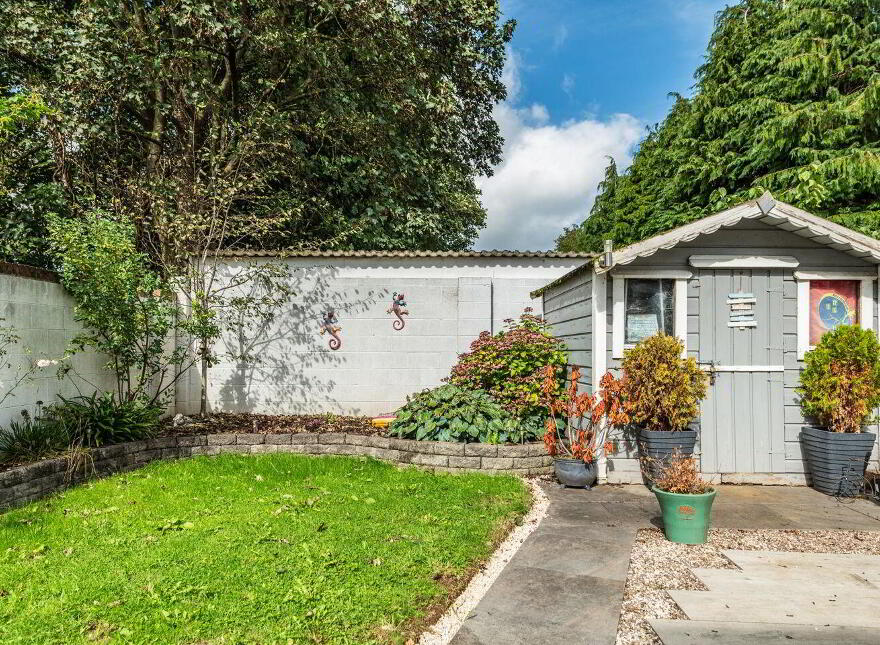 11 Whitethorn, Athgarvan, Athgarvan, W12X540