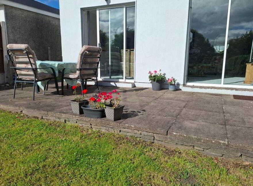 Fairways, Well Road, Ballinlough, T12RFH1