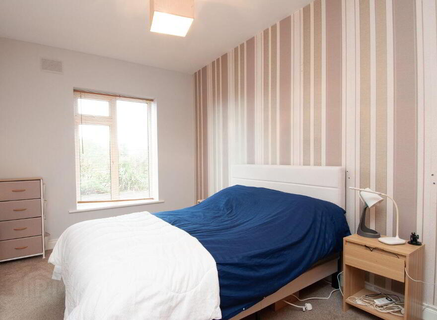 2 Maryville Gardens, Courtown, Riverchapel, Y25F9P7