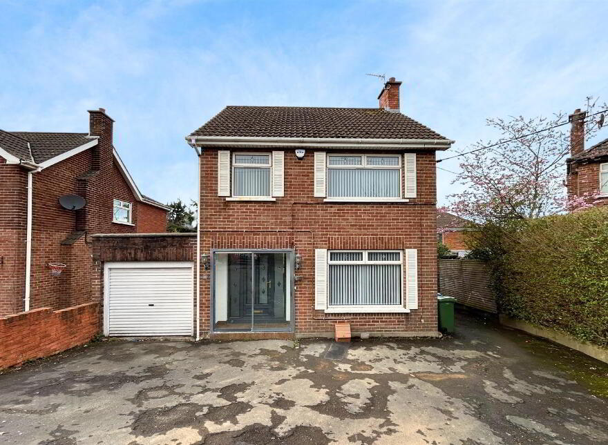 12 Crawfordsburn Road, Bangor, BT19 1BE