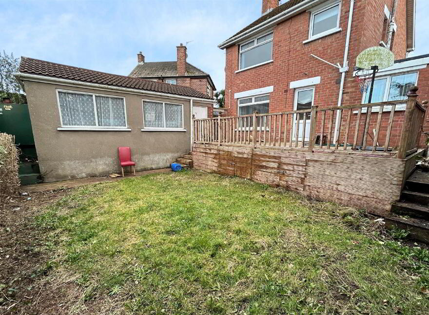 12 Crawfordsburn Road, Bangor, BT19 1BE