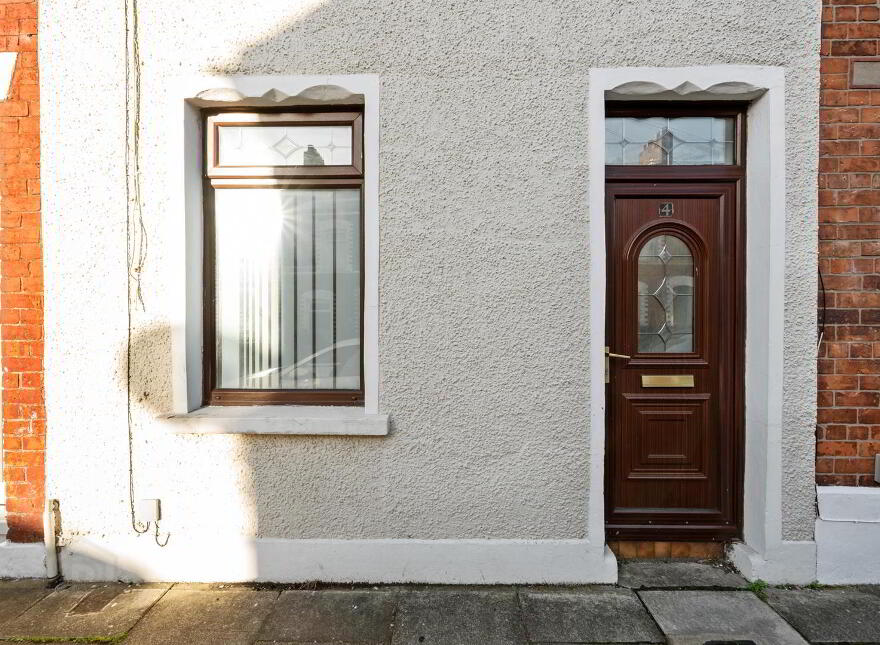4 Earlscourt Street, Falls Road, Belfast, BT12 7AS