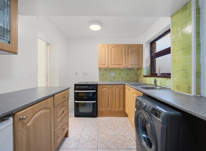 4 Earlscourt Street, Falls Road, Belfast, BT12 7AS