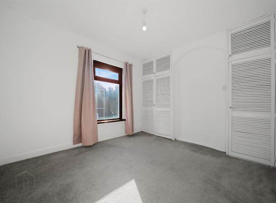4 Earlscourt Street, Falls Road, Belfast, BT12 7AS
