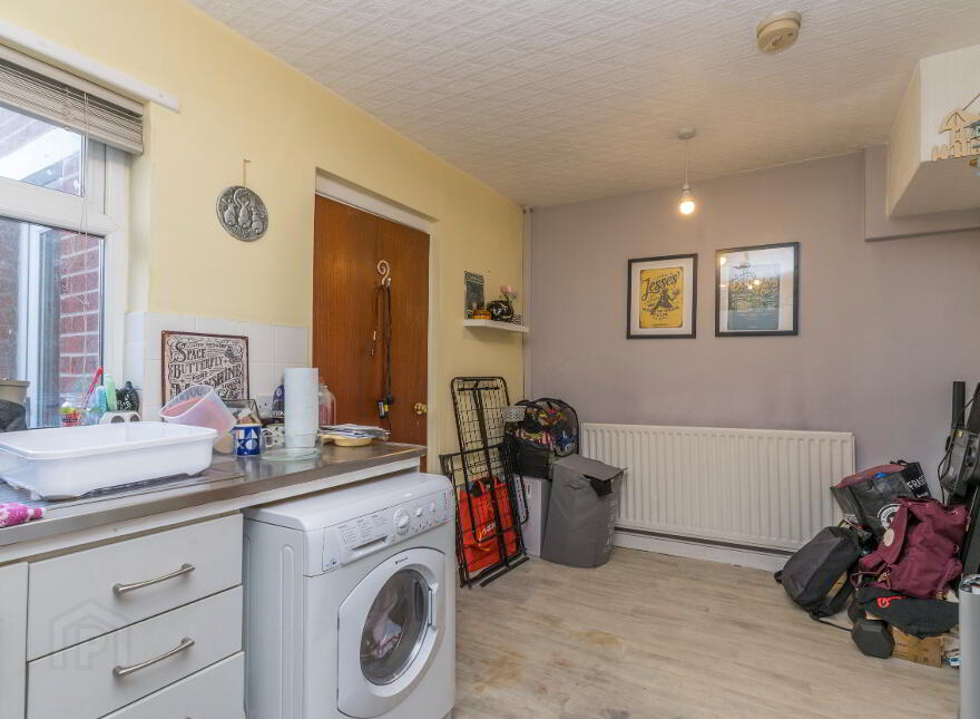11 Flora Street, Belfast, BT5 4SN