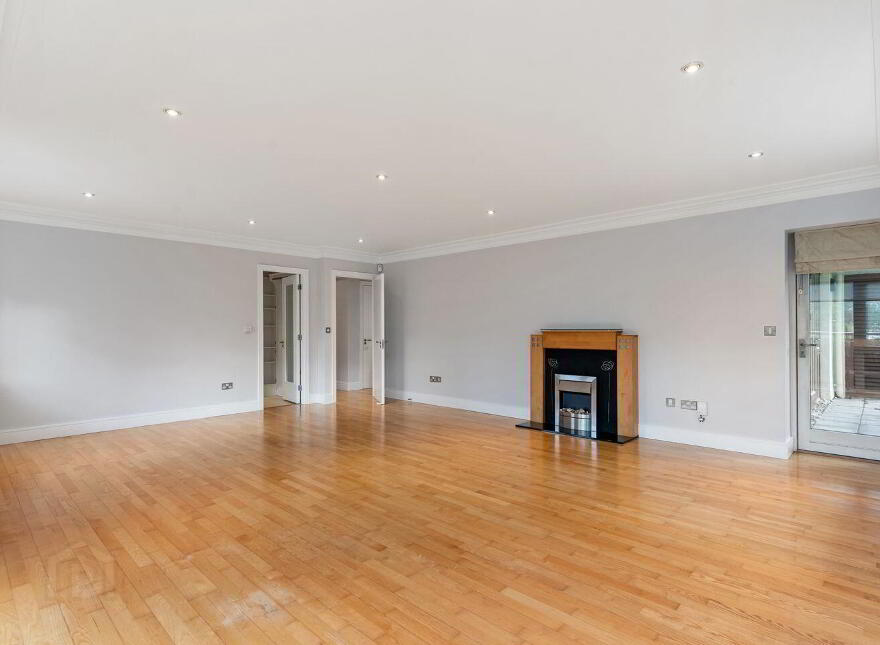 4 Sefton Hall, Kelston, Leopardstown Road, Foxrock, Foxrock, D18YC67