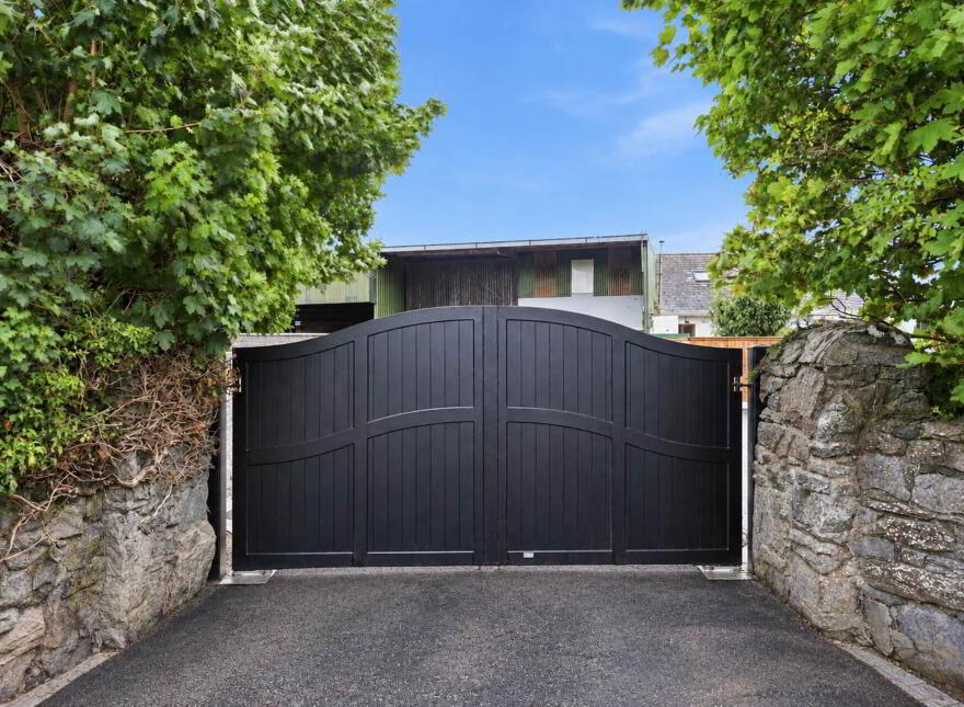 Skephubble Farm,, House And Commercial On Lands C1.79ha(4.4acres), Skep...Dublin, K67X0V1